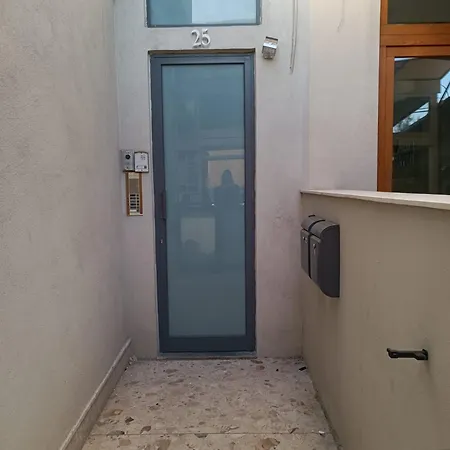 Cozy 2bedroom Seafront Apartment, Balcony Goslm-10 Σλιέμα