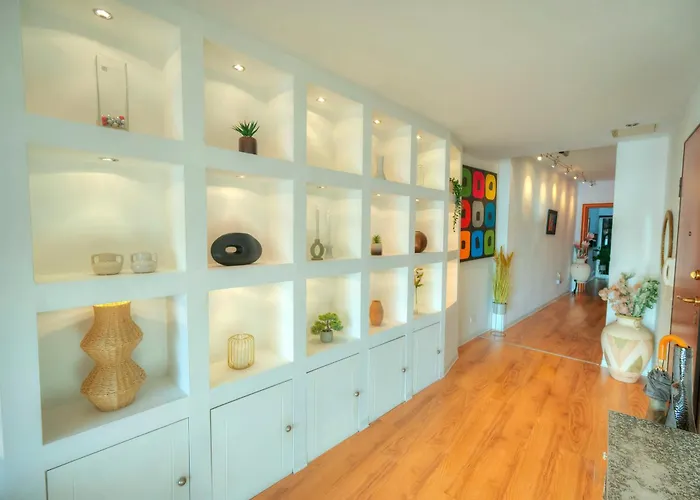 Cozy 2bedroom Seafront Apartment, Balcony Goslm-10 * Sliema