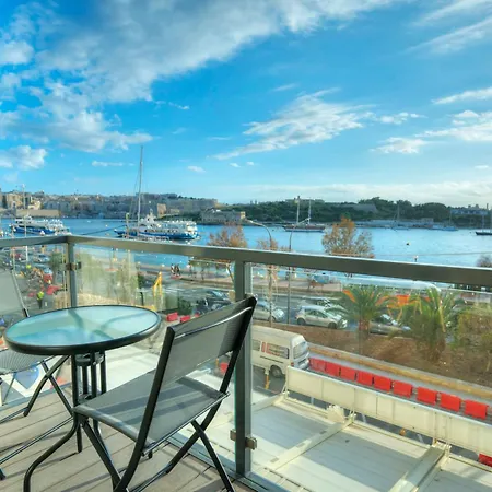 דירה Cozy 2bedroom Seafront Apartment, Balcony Goslm-10 *